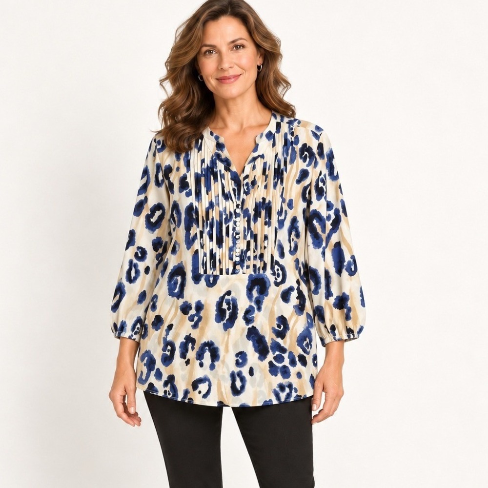 Chico's Women Animal Print Pleated Bib Blouse Size 1 Medium Blue Tan Tunic Top